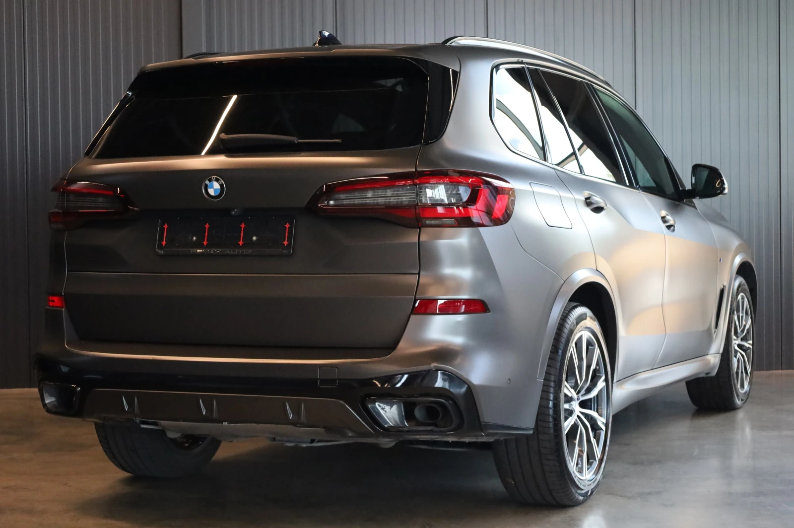 BMW X5 M-PAKET* xDRIVE* LASER LIGHTS* HEAD UP* PANO* , снимка 8 - Автомобили и джипове - 55624454