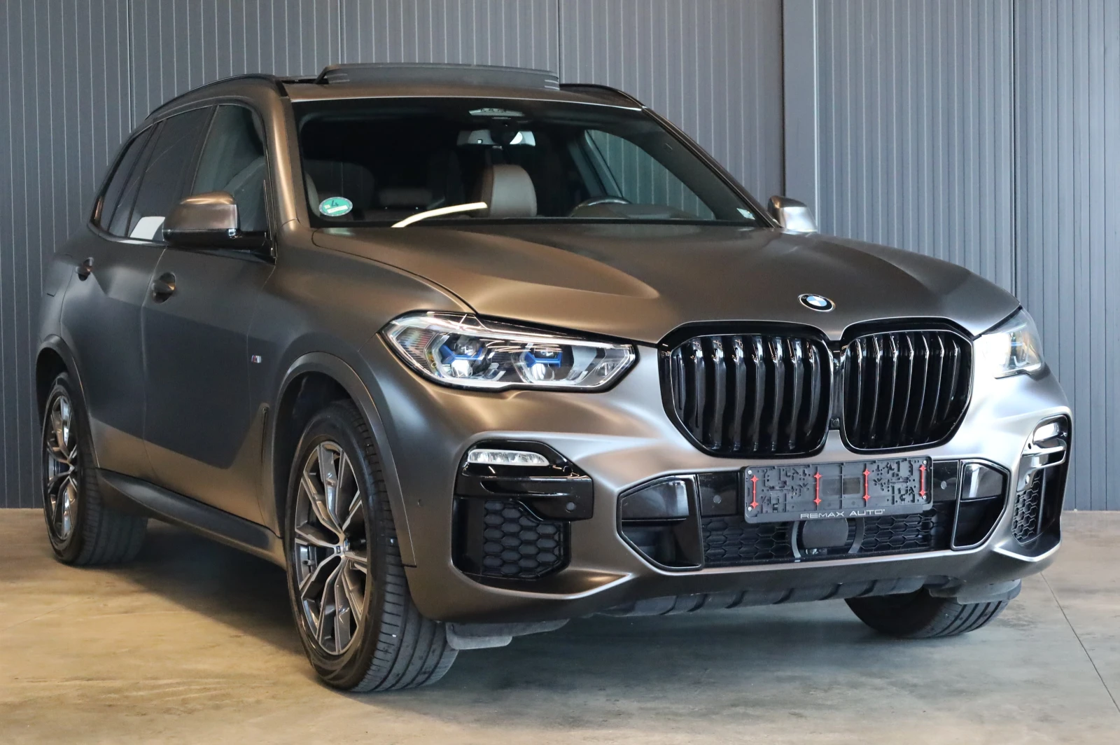 BMW X5 M-PAKET* xDRIVE* LASER LIGHTS* HEAD UP* PANO* 