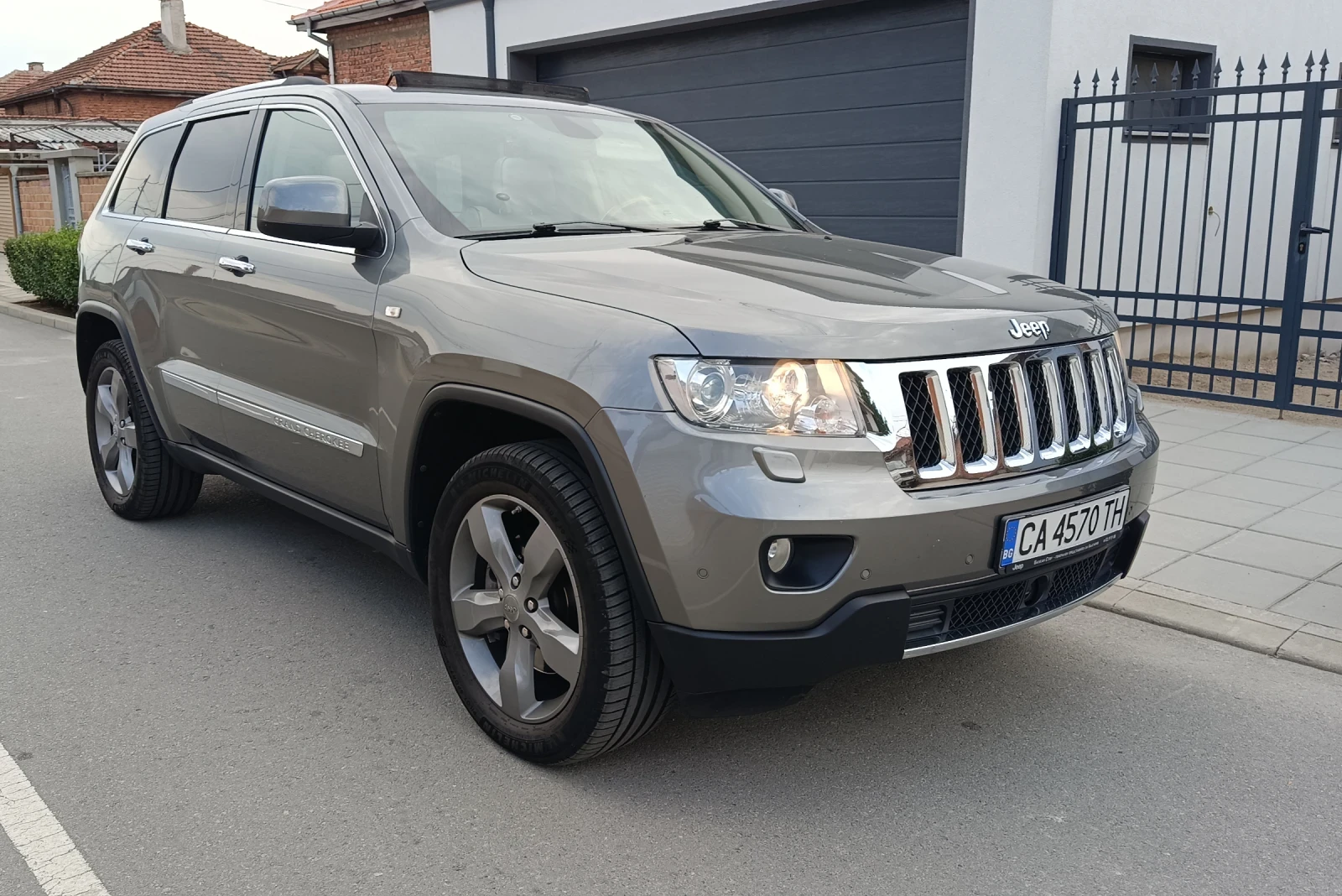 Jeep Grand cherokee От България OVERLAND 3.0 CRD 241 hp AT5 4x4 