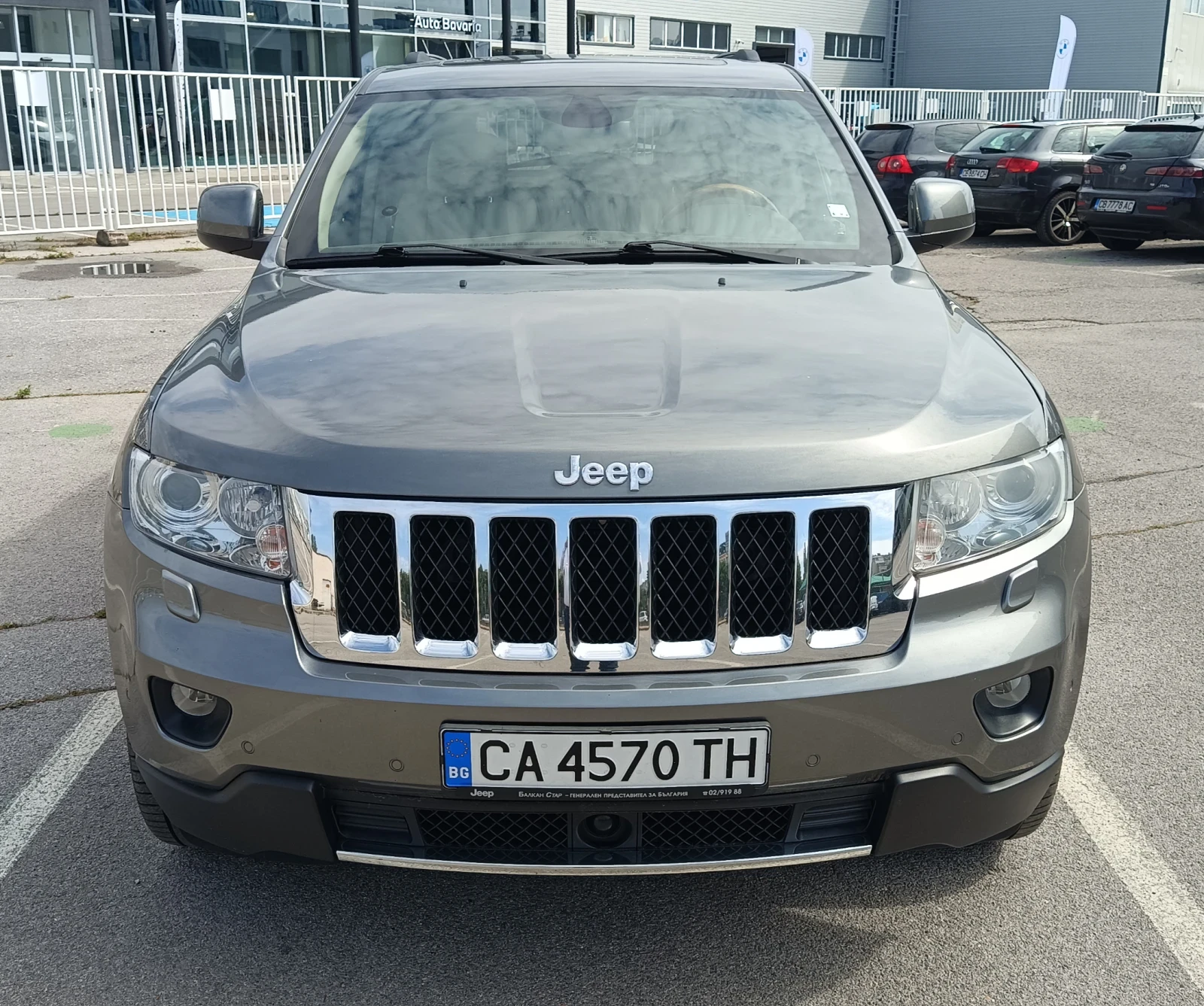 Jeep Grand cherokee OVERLAND 3.0 CRD 241 hp AT5 4x4 , снимка 2 - Автомобили и джипове - 55649880