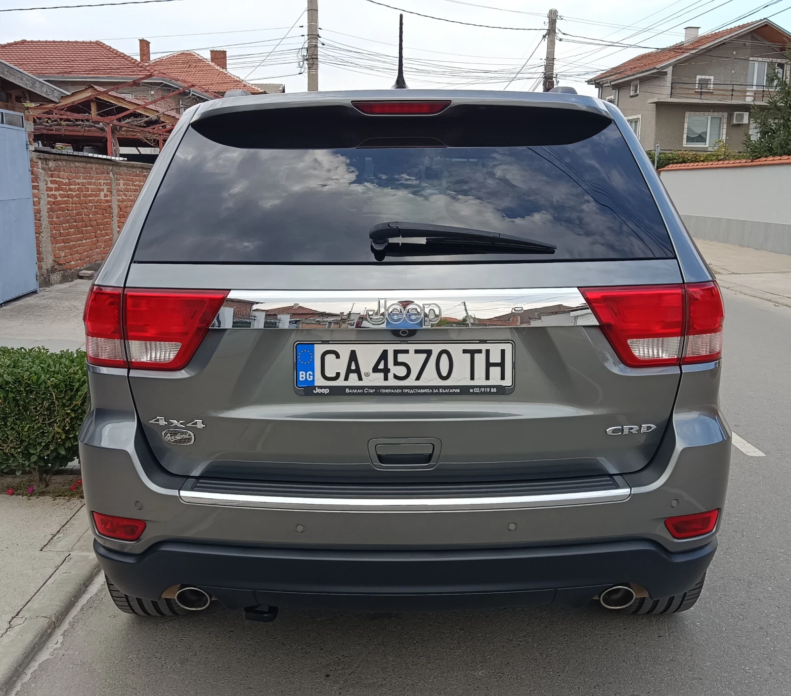 Jeep Grand cherokee От България OVERLAND 3.0 CRD 241 hp AT5 4x4 , снимка 4 - Автомобили и джипове - 56249236