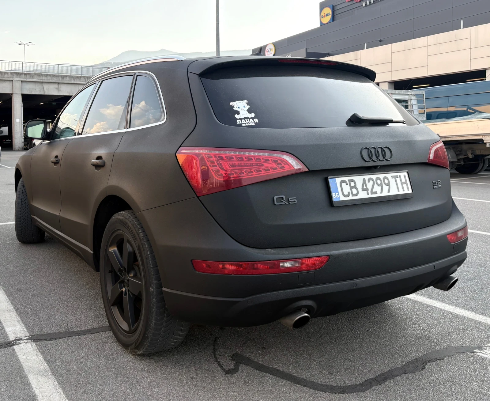 Audi Q5 3.2 FSI, снимка 6 - Автомобили и джипове - 55772864