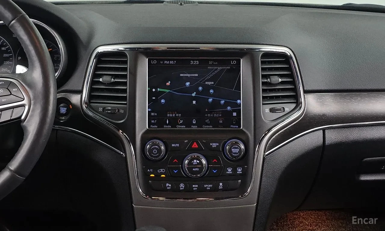 Jeep Cherokee 3.6 Limited | АВТОФИНАНСИРАНЕ БЕЗ ПЪРВОНАЧАЛНА, снимка 14 - Автомобили и джипове - 55836937