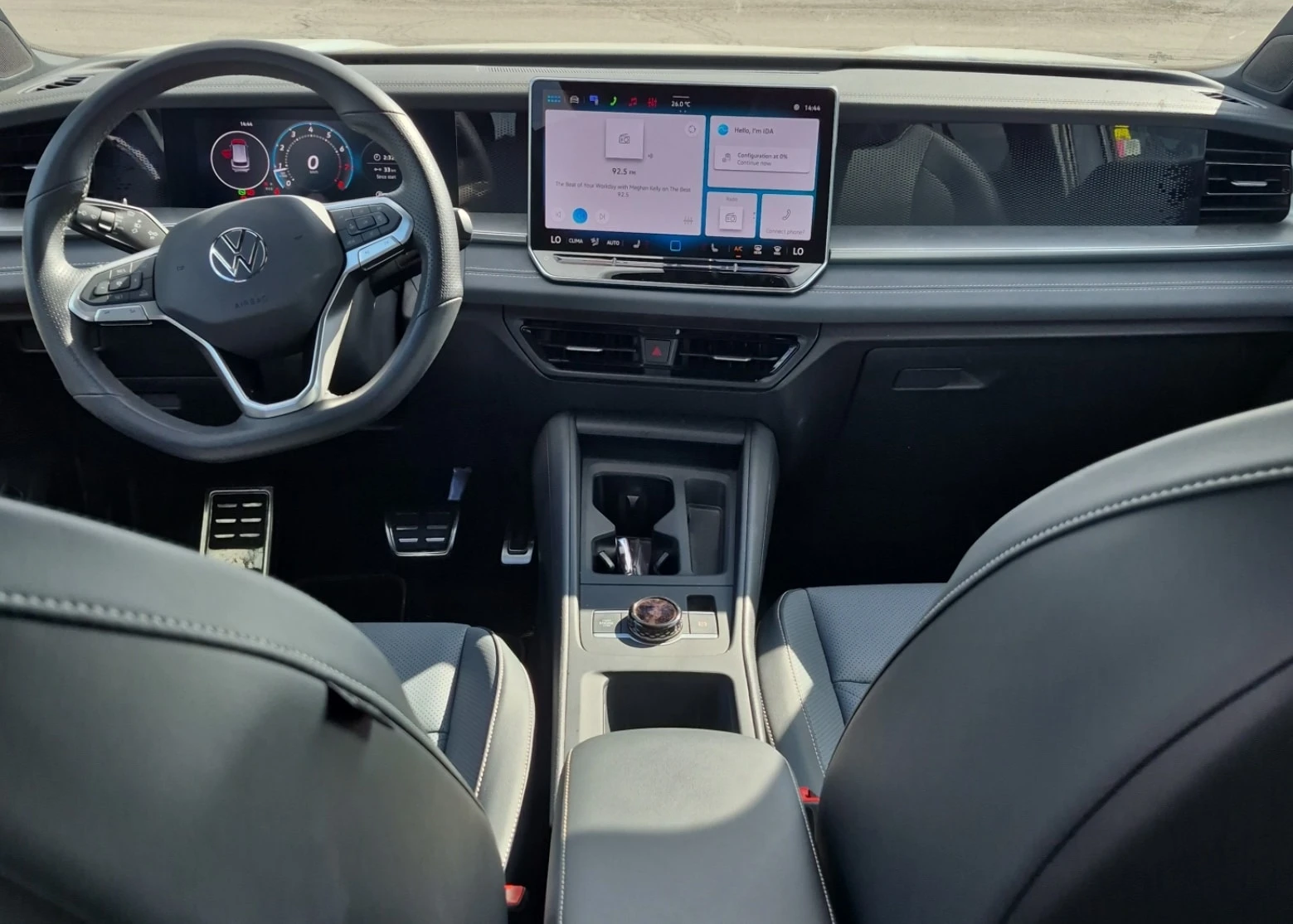 VW Tiguan * Comfortline R Line Black Edition * CARFAX * БЕЗ , снимка 7 - Автомобили и джипове - 56150001