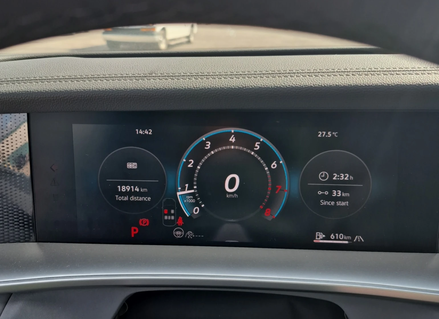 VW Tiguan * Comfortline R Line Black Edition * CARFAX * БЕЗ , снимка 6 - Автомобили и джипове - 56150001