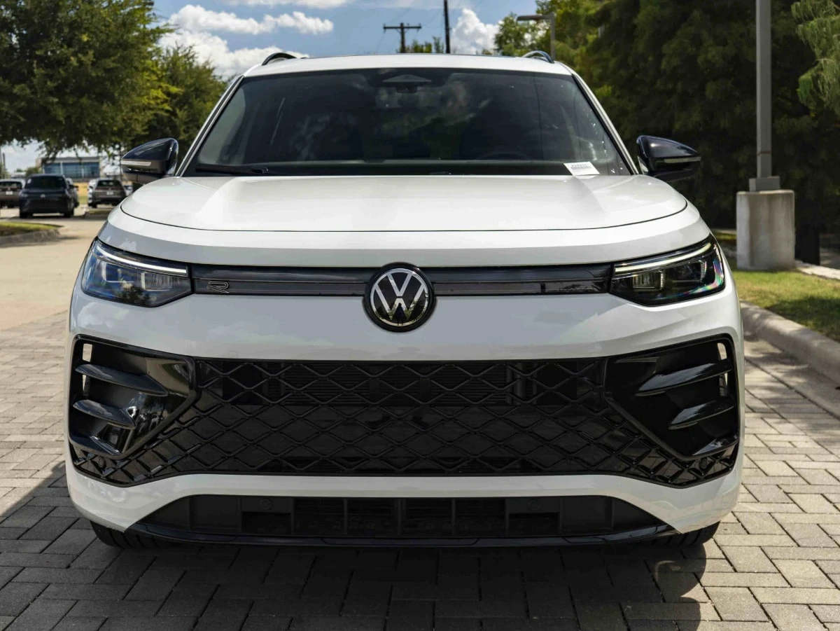 VW Tiguan * Comfortline R Line Black Edition * CARFAX * БЕЗ 