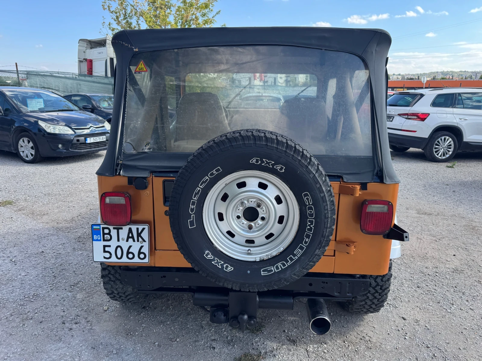 Jeep Wrangler, снимка 5 - Автомобили и джипове - 56307974