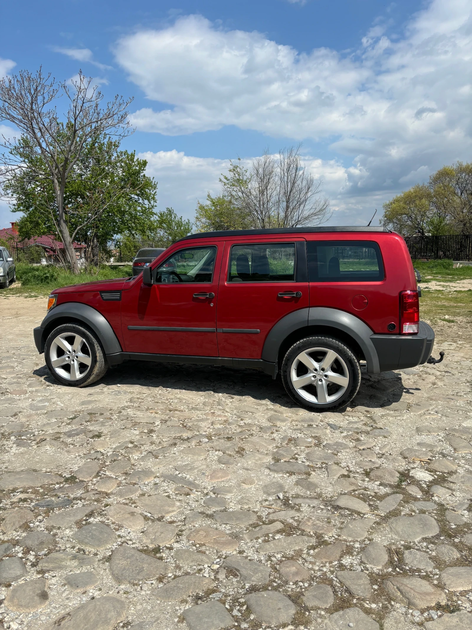 Dodge Nitro, снимка 3 - Автомобили и джипове - 56335234