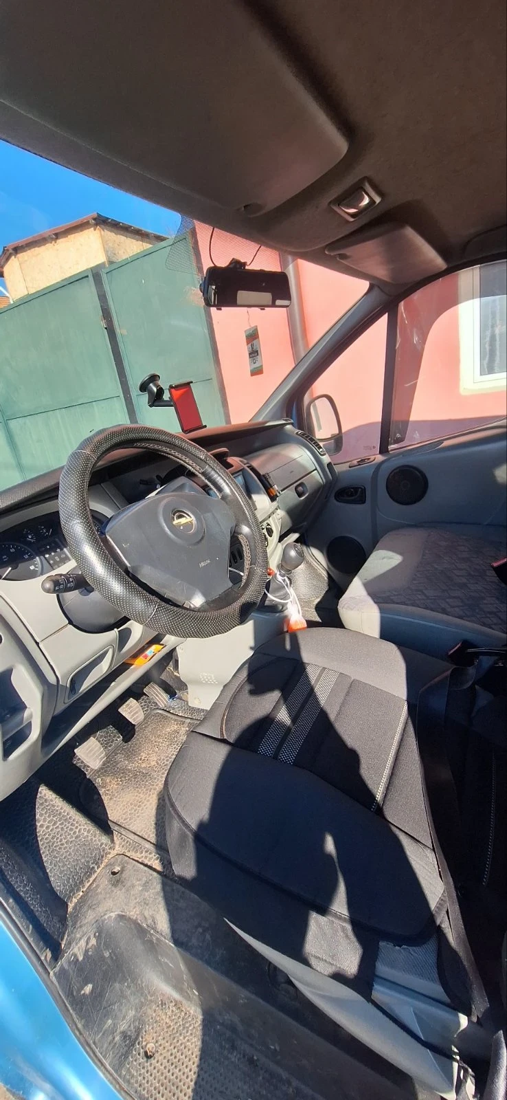 Opel Vivaro 2.5 cdti, снимка 3 - Бусове и автобуси - 49210000