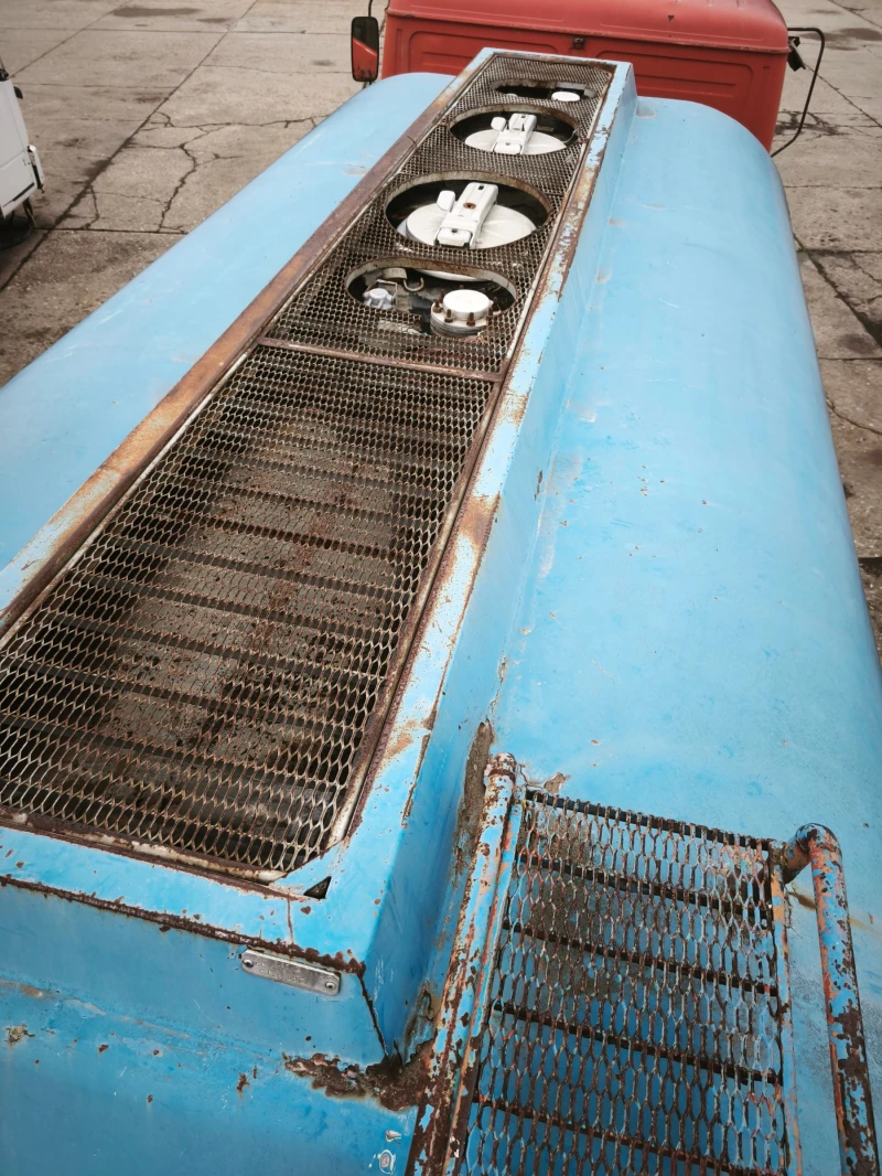 Mercedes-Benz Actros цистерна 10000л, снимка 4 - Камиони - 51879408