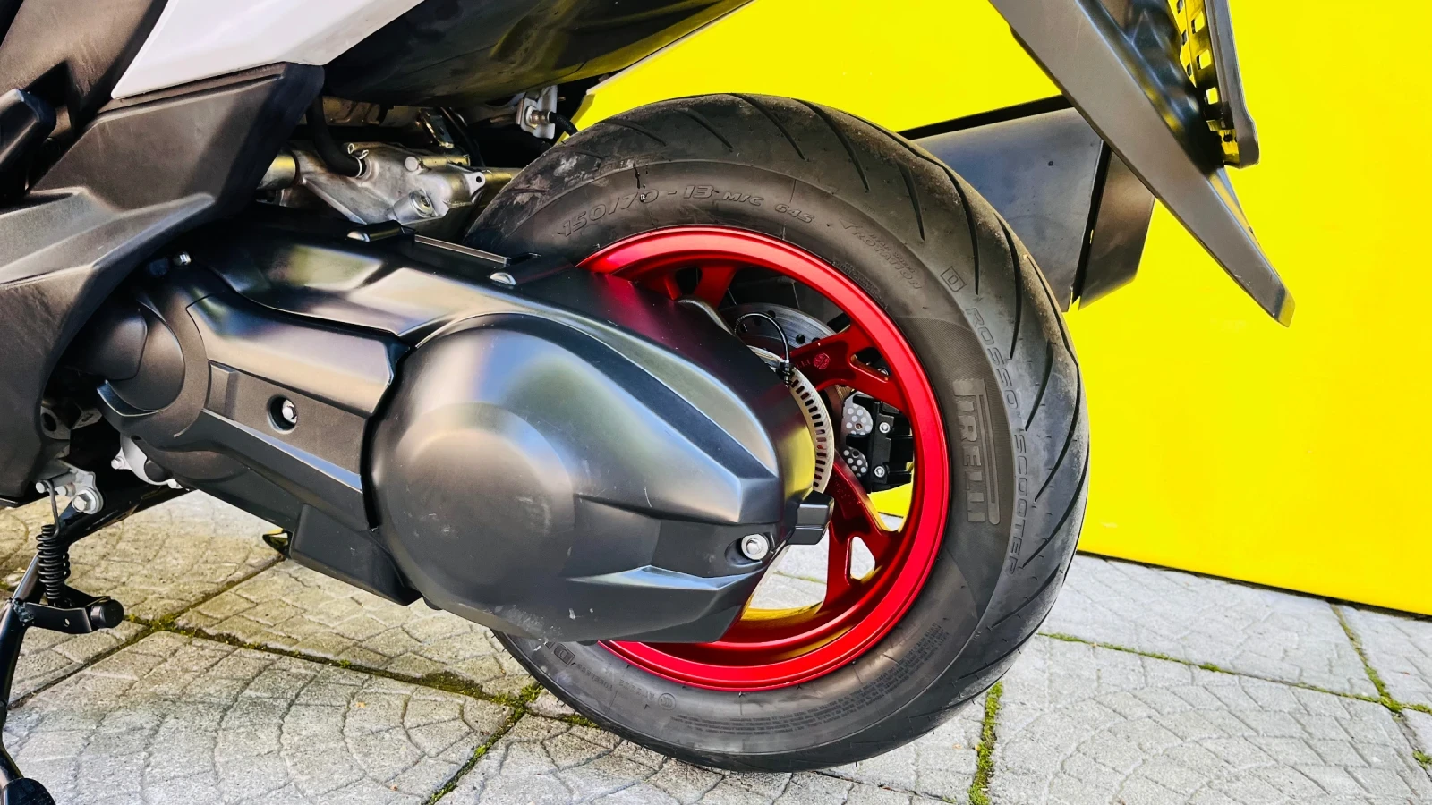Suzuki Burgman 400, снимка 16 - Мотоциклети и мототехника - 54550580