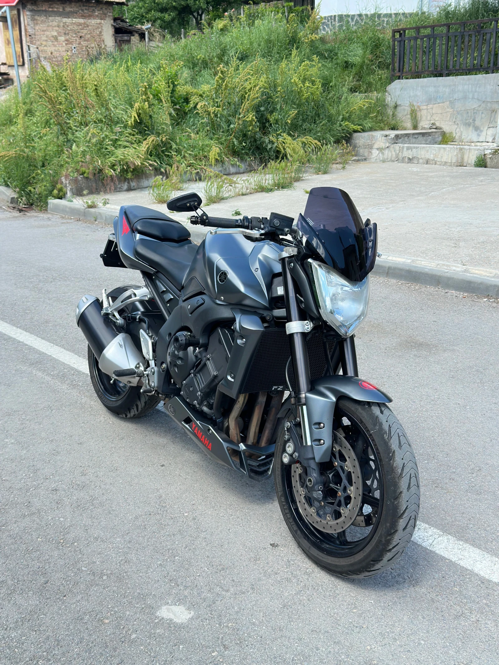 Yamaha FZ1 Swiss