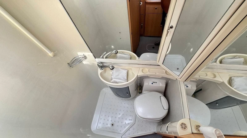 Кемпер Fiat Dukato/TEC, снимка 14 - Каравани и кемпери - 51712254