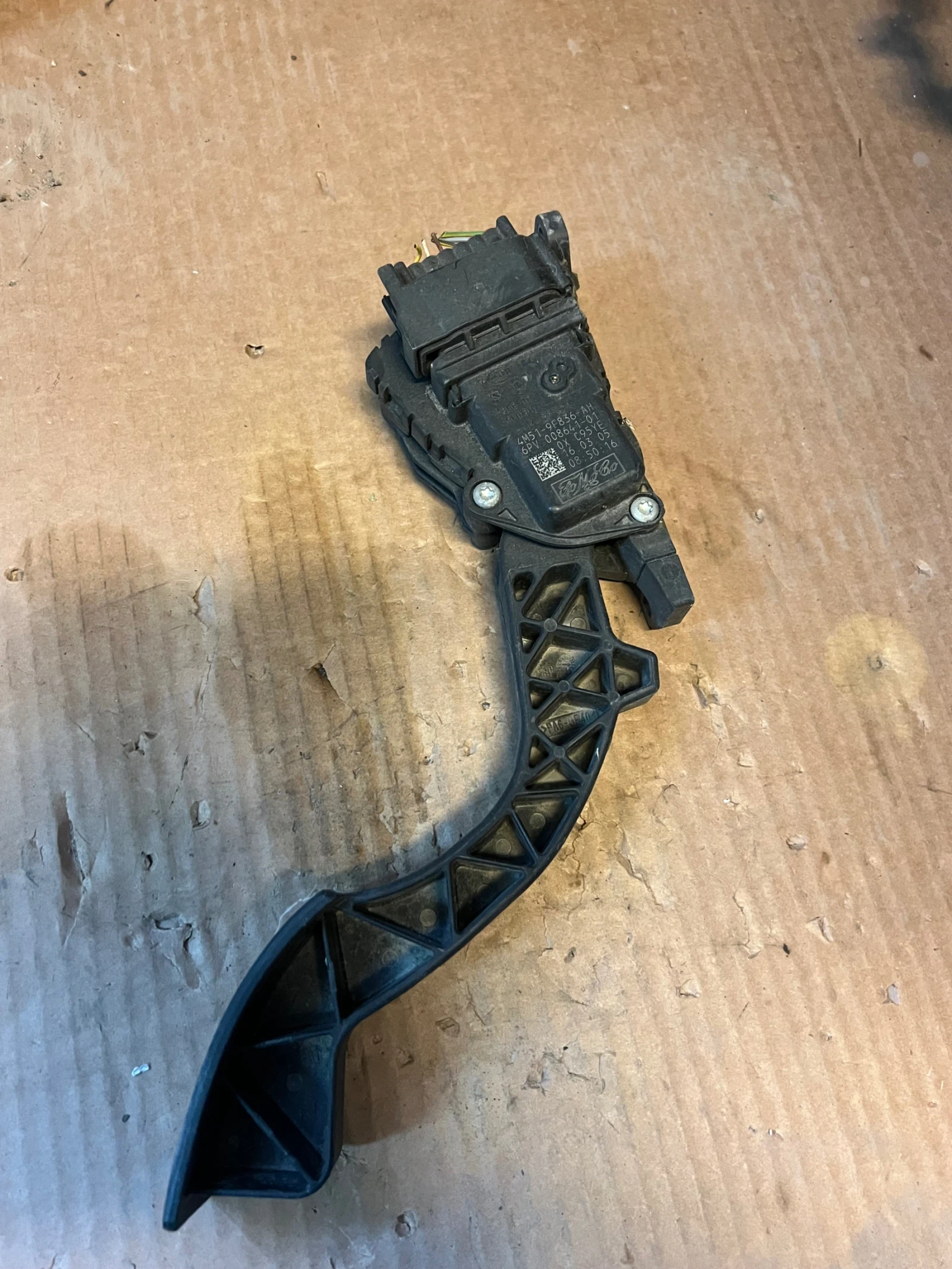 4M51-9F836-AH ����� ��� FORD  6PV 008641-01 | Mobile.bg � ����������� 2