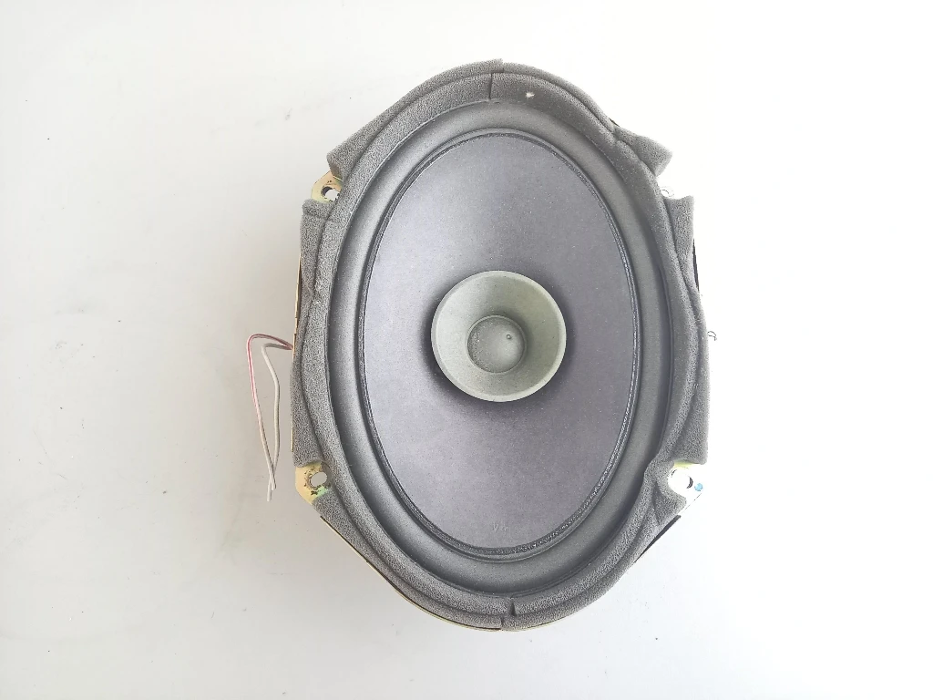 Тонколона високоговорител предна дясна Мазда Примаси 