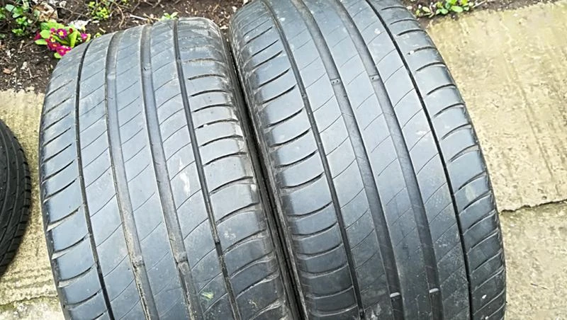 Гуми Летни 225/45R17, снимка 5 - Гуми и джанти - 25087225