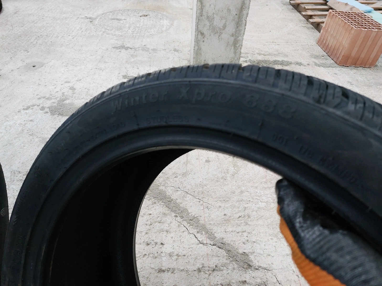  255/40R19 | Mobile.bg   6