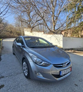 Hyundai Elantra, снимка 3