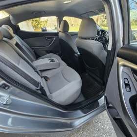 Hyundai Elantra, снимка 13