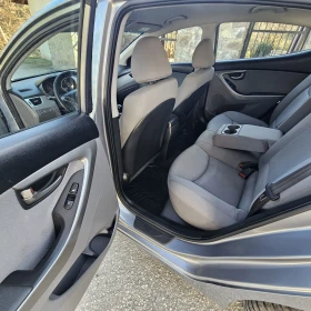 Hyundai Elantra, снимка 12