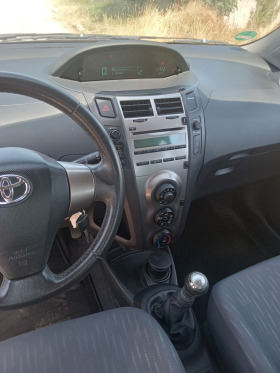 Toyota Yaris, снимка 6