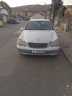 Mercedes-Benz C 220 Cdi - 3200 € - 27037494 17