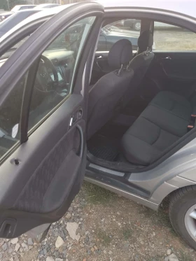 Mercedes-Benz C 220 Cdi - 3200 € - 27037494 4