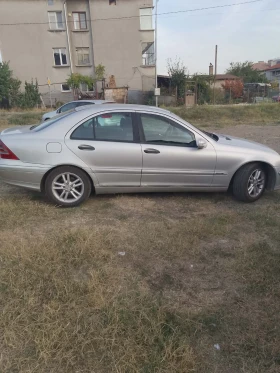 Mercedes-Benz C 220 Cdi - 3200 € - 27037494 6