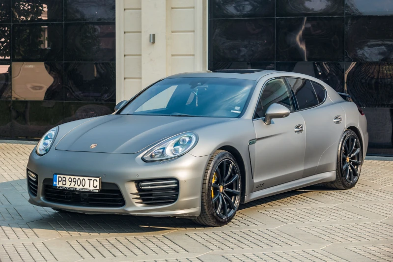 Porsche Panamera GTS /EXECUTIVE/TV-DVD/CERAMIC/PDK/Burmester/, снимка 3 - Автомобили и джипове - 52284742
