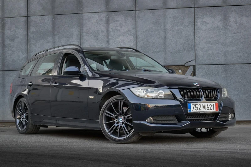 BMW 320 Голяма навигаци/НАПЪЛНО ОБСЛУЖЕНА, снимка 3 - Автомобили и джипове - 51303722