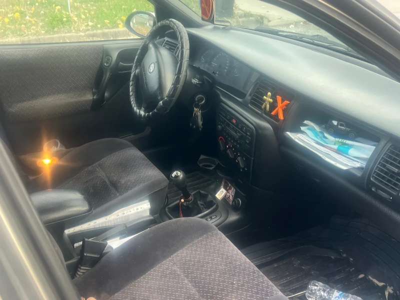 Opel Vectra Опел Вектра! ! !Бензин/Газ! ! !, снимка 7 - Автомобили и джипове - 52821650