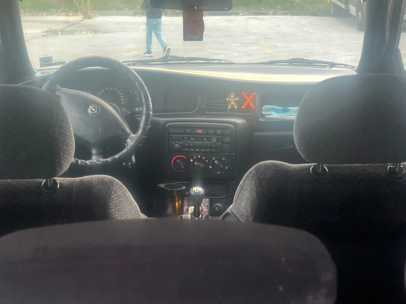 Opel Vectra Опел Вектра! ! !Бензин/Газ! ! !, снимка 8 - Автомобили и джипове - 52821650