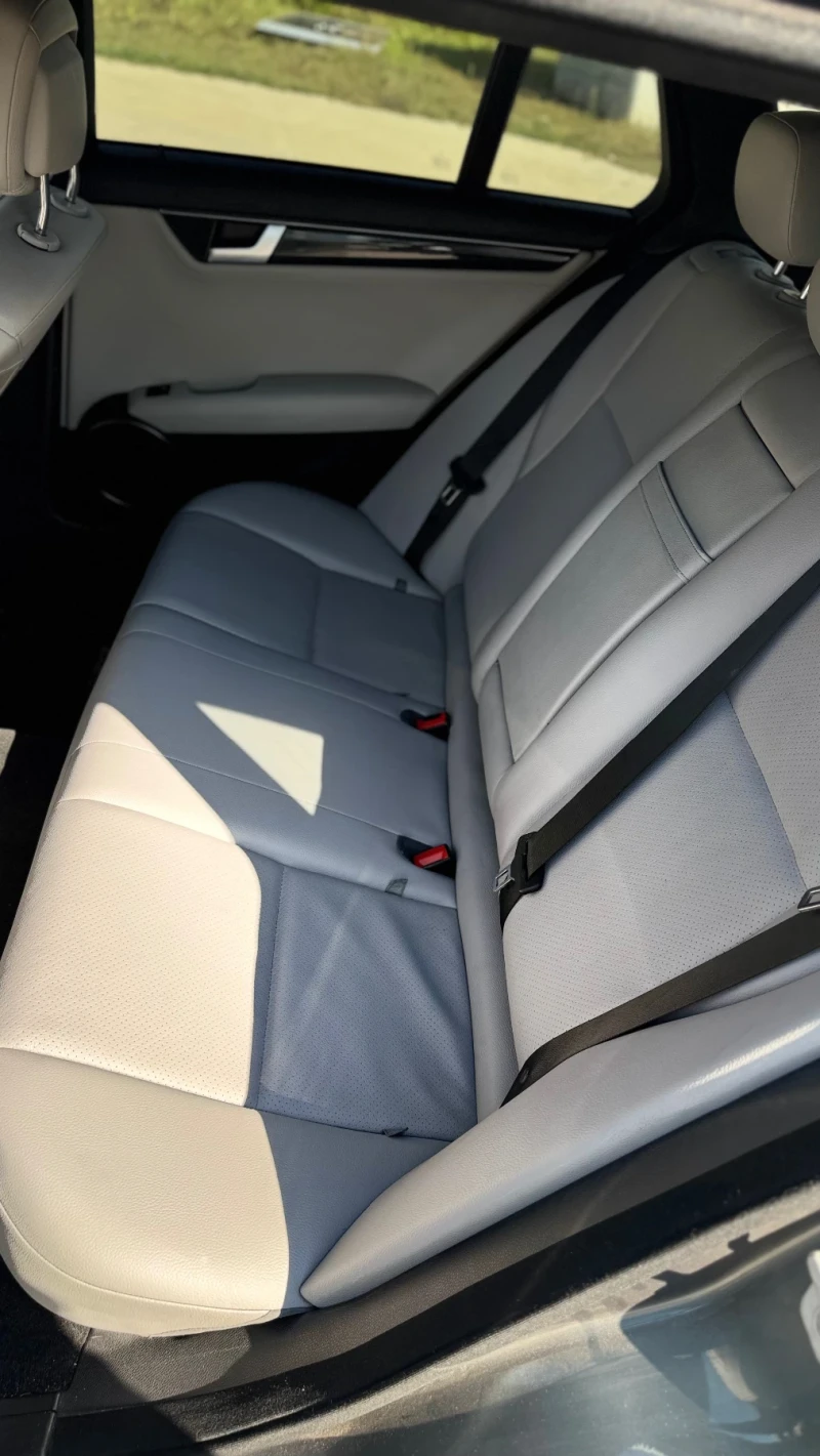 Mercedes-Benz C 350 C350 CDI FULL EXTRAS ЛИЗИНГ, снимка 14 - Автомобили и джипове - 52205209