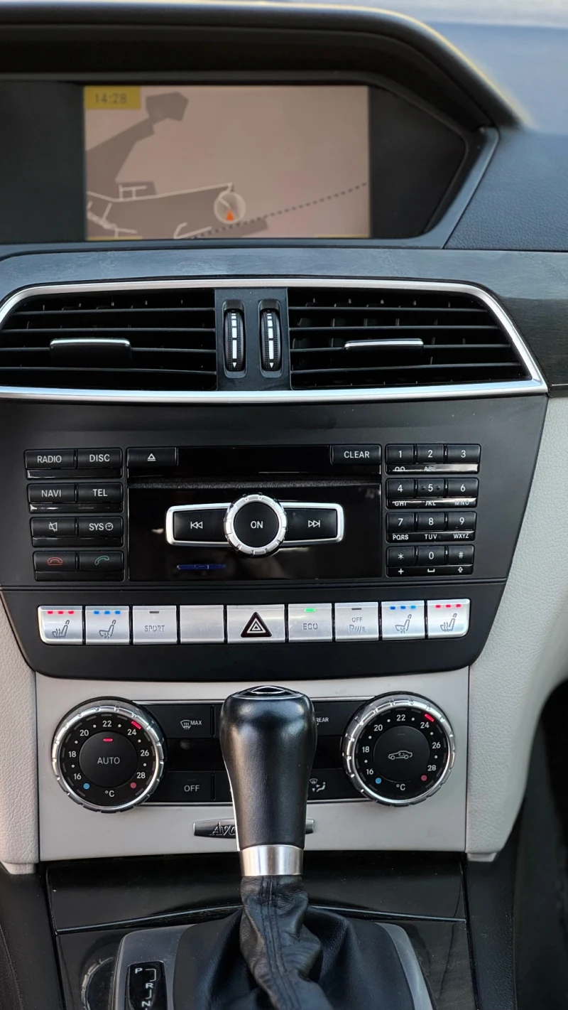 Mercedes-Benz C 350 C350 CDI FULL EXTRAS ЛИЗИНГ, снимка 12 - Автомобили и джипове - 52205209