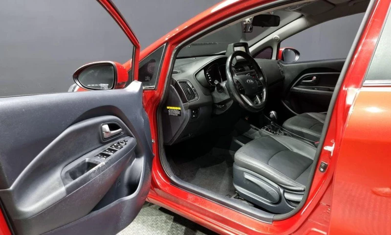 Kia Pride 4DR 1.4 MPI Trendy * НАЙ-ДОБРА ЦЕНА В БЪЛГАРИЯ* , снимка 10 - Автомобили и джипове - 52111370