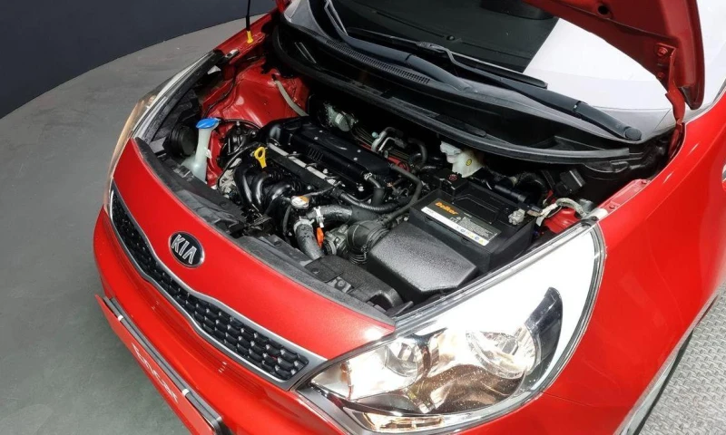 Kia Pride 4DR 1.4 MPI Trendy * НАЙ-ДОБРА ЦЕНА В БЪЛГАРИЯ* , снимка 6 - Автомобили и джипове - 52111370