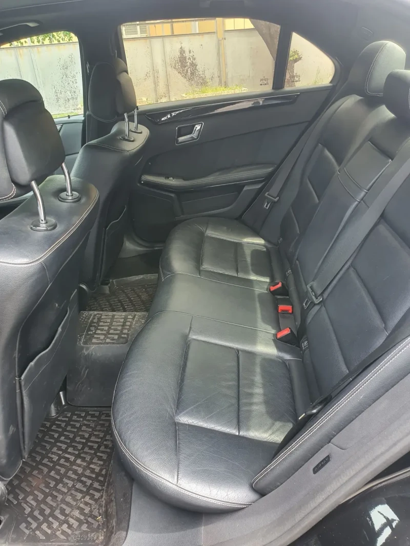 Mercedes-Benz E 350 E350 CDI AMG пакет!, снимка 12 - Автомобили и джипове - 52304208