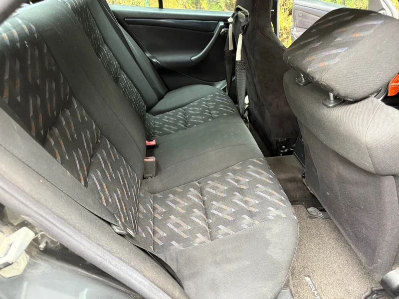 Mercedes-Benz C 240 V 6, снимка 7 - Автомобили и джипове - 52362556