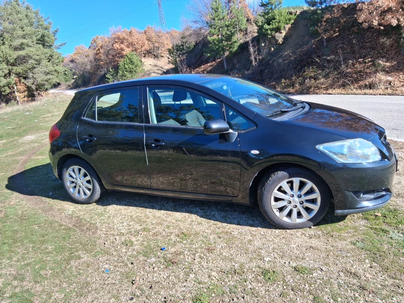 Toyota Auris, снимка 5 - Автомобили и джипове - 52528291
