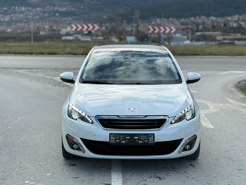 Peugeot 308 2.0 BLUE-HDI::PANORAMA::KEYLESS::, снимка 2 - Автомобили и джипове - 52591571