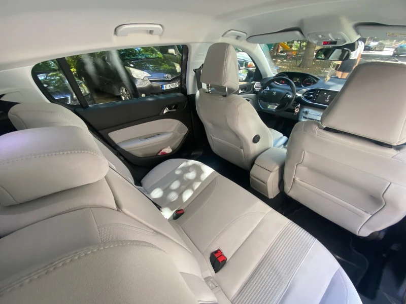 Peugeot 308, снимка 7 - Автомобили и джипове - 52628139