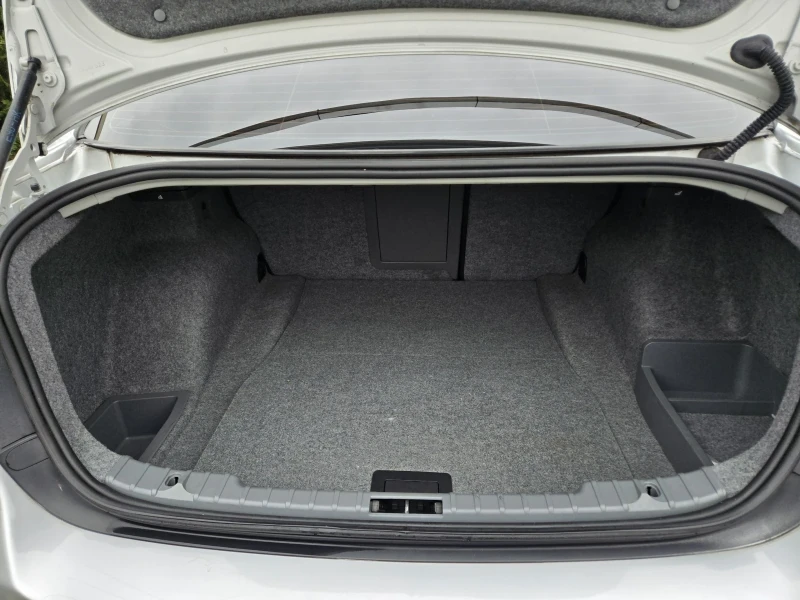 BMW 320 2.0D-163кс= 108.000км= 6ск= АВТОПИЛОТ= КСЕНОН, снимка 10 - Автомобили и джипове - 53219544