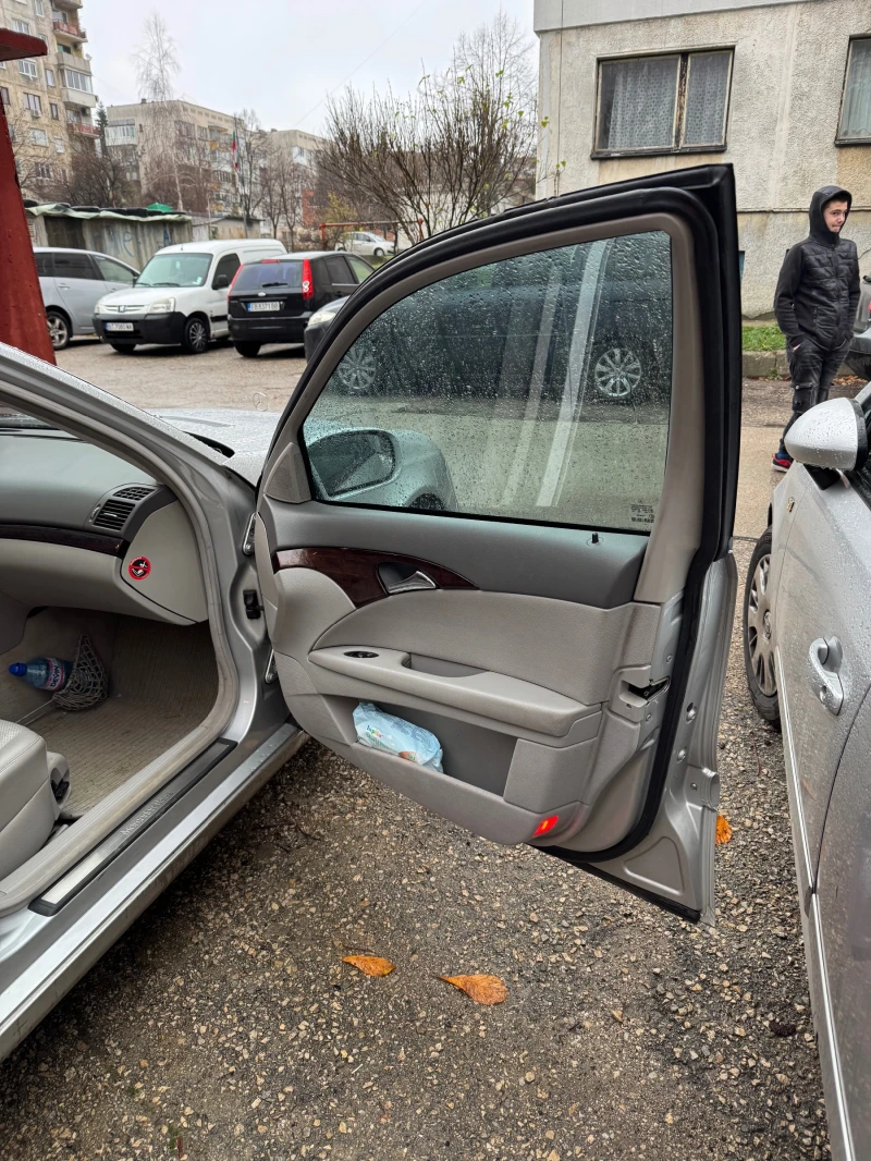 Mercedes-Benz E 280 CDI , снимка 9 - Автомобили и джипове - 53264271