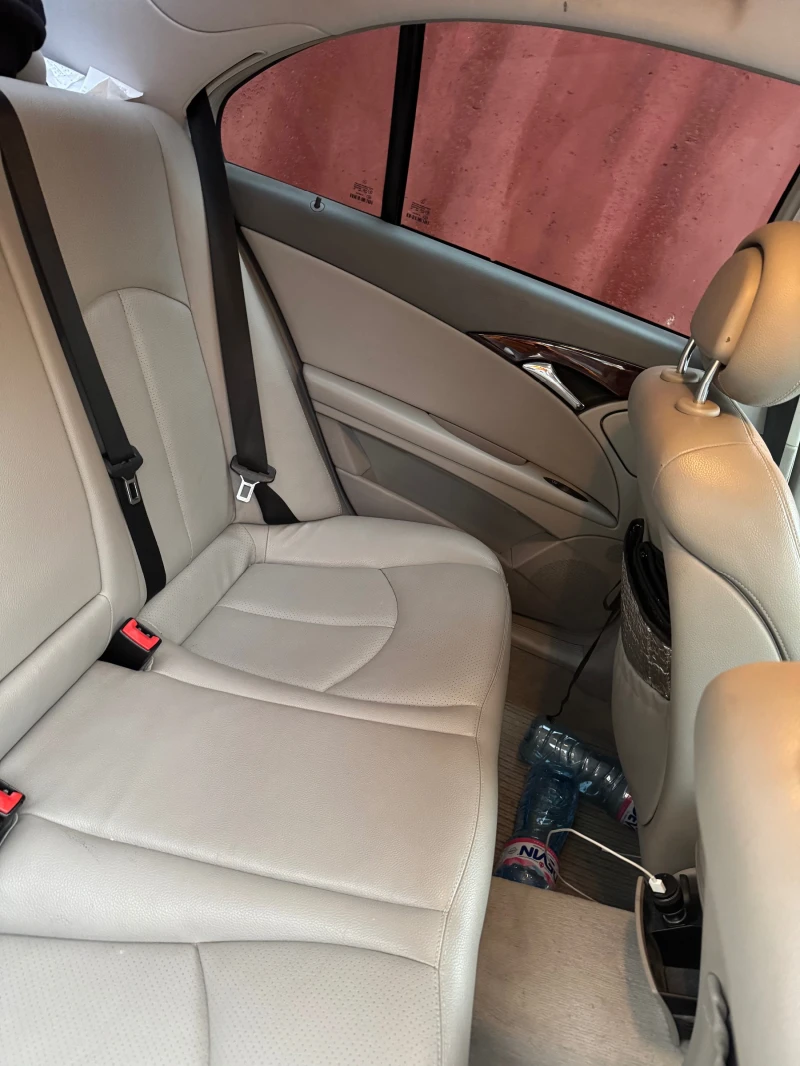 Mercedes-Benz E 280 CDI , снимка 15 - Автомобили и джипове - 53264271