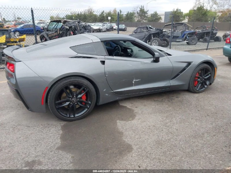 Chevrolet Corvette Stingray Z51 2LT, снимка 6 - Автомобили и джипове - 53297572