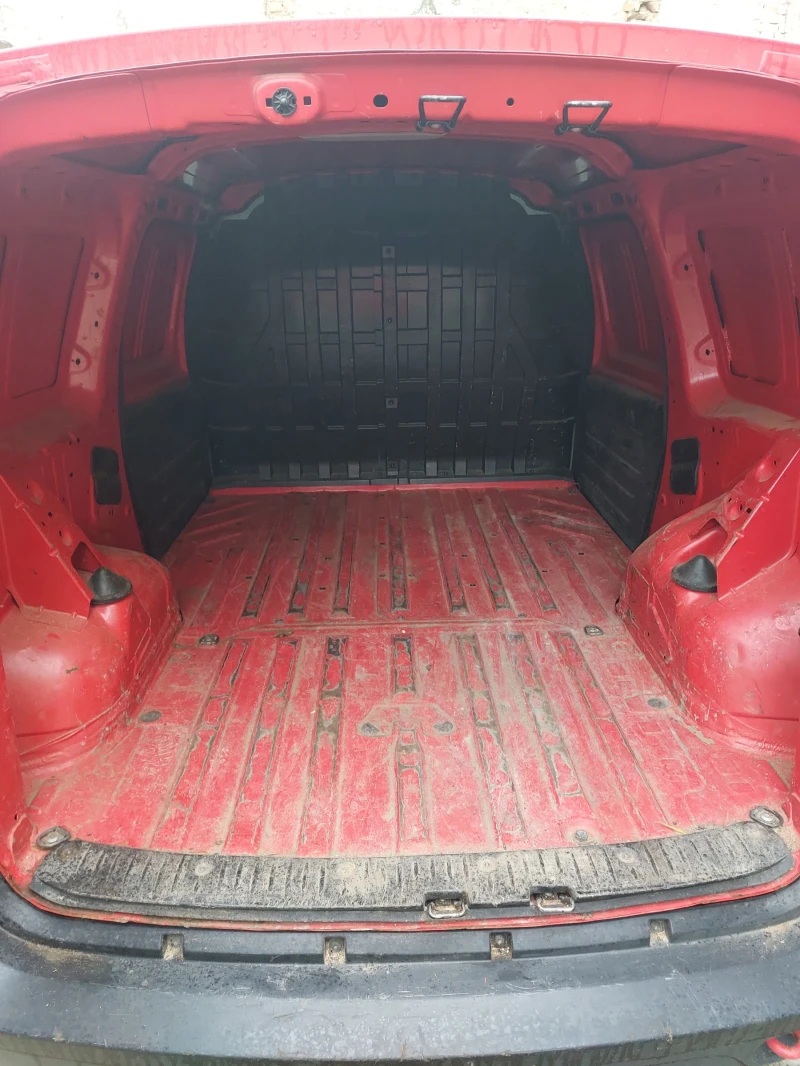 Dacia Logan, снимка 6 - Автомобили и джипове - 53433379