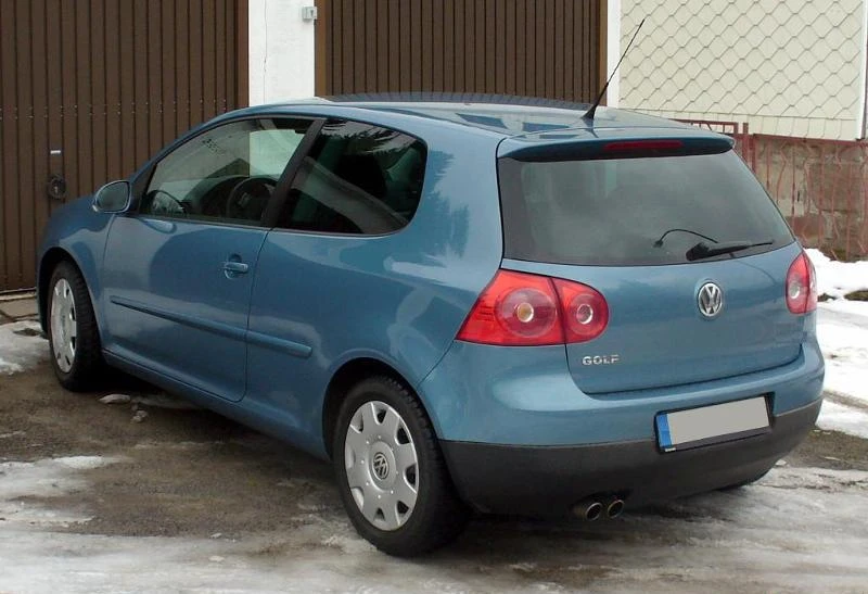 VW Golf 2БР/ 2.0 и 1.9 , снимка 2 - Автомобили и джипове - 46598996