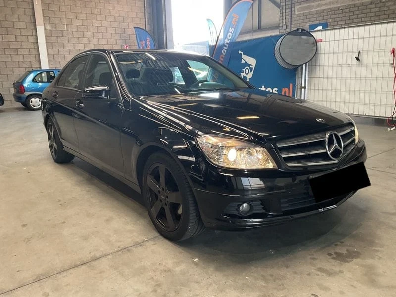 Mercedes-Benz C 200 200/220 CDI 163KC., снимка 2 - Автомобили и джипове - 49623425