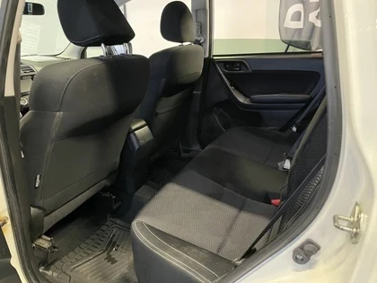 Subaru Forester 2.5 L, снимка 11 - Автомобили и джипове - 53077765