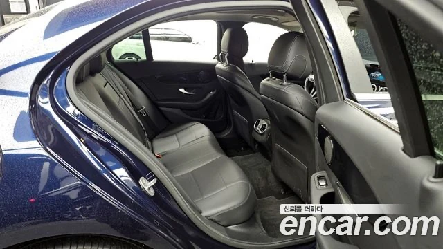 Mercedes-Benz C 200, снимка 11 - Автомобили и джипове - 53753002